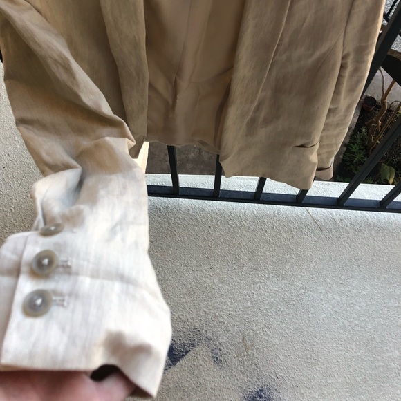 Vince Khaki Linen Blazer - Picture 5 of 6